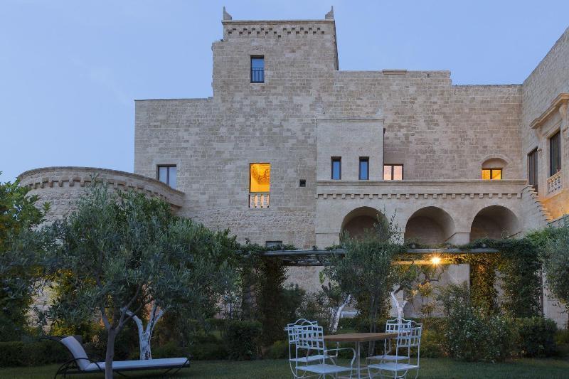 Masseria Le Mandorle Ugento Buitenkant foto