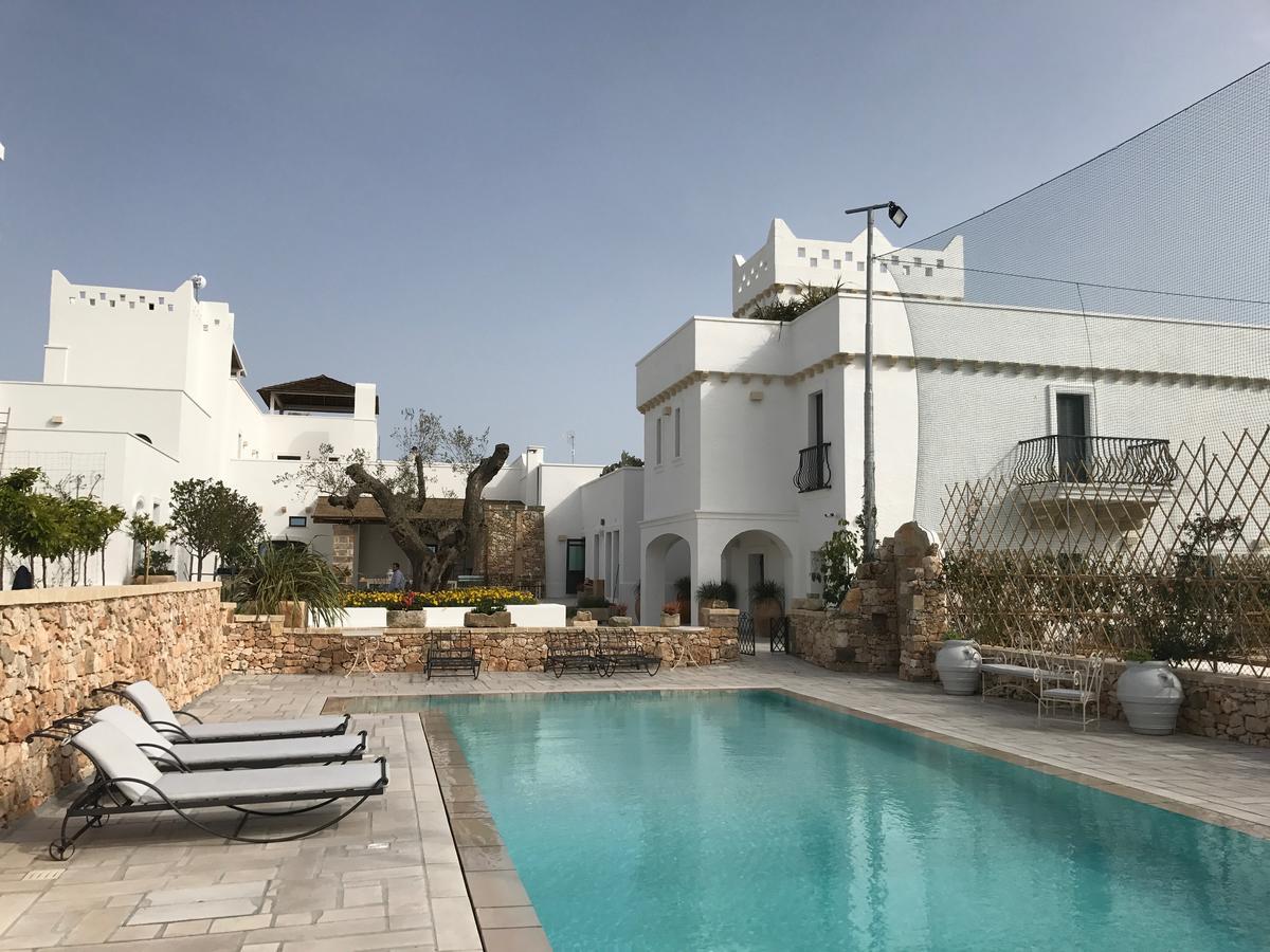 Masseria Le Mandorle Ugento Buitenkant foto